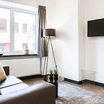 דירה Spacious Loft With Balcony & High-speed Wi-fi