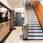 Spacious Loft With Balcony & High-speed Wi-fi