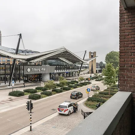 Xl Loft With Balcony And Wifi Near Hotspots