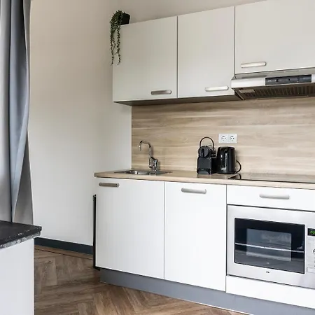 Spacious Loft With Balcony & High-speed Wi-fi Tilburg