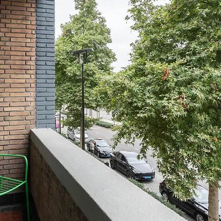 Apartamento Spacious Loft With Balcony & High-speed Wi-fi Tilburgo